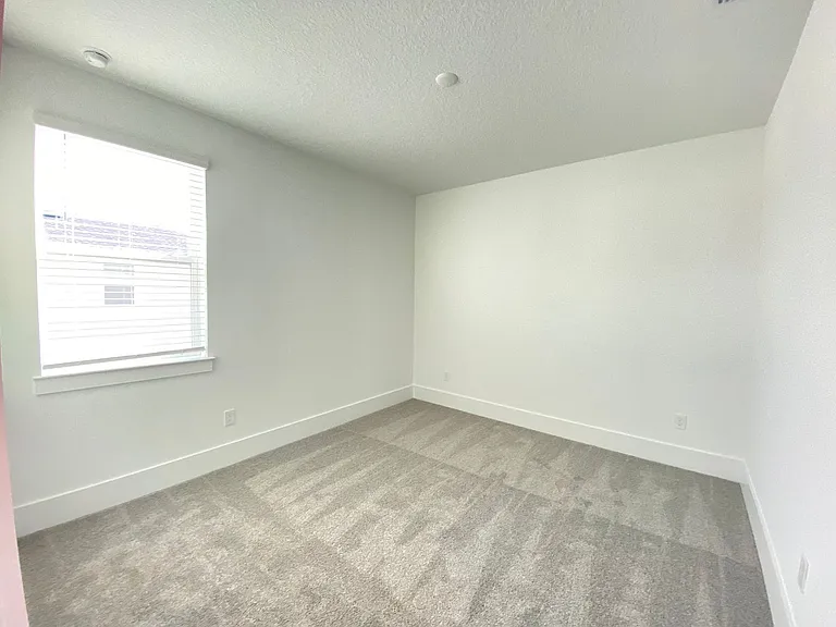 12668 Clear Sapphire Dr — Photo 34