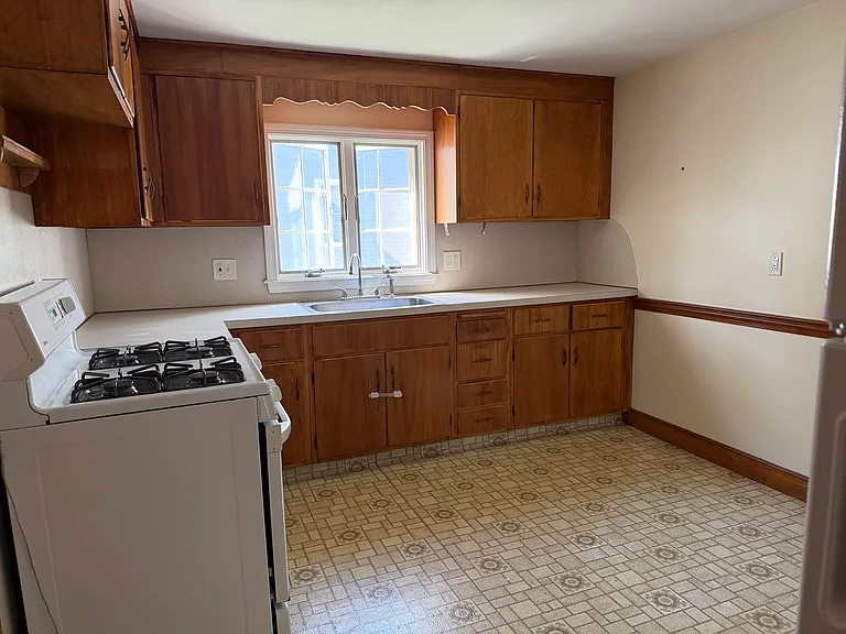 2 Coral St #1 — Photo 13