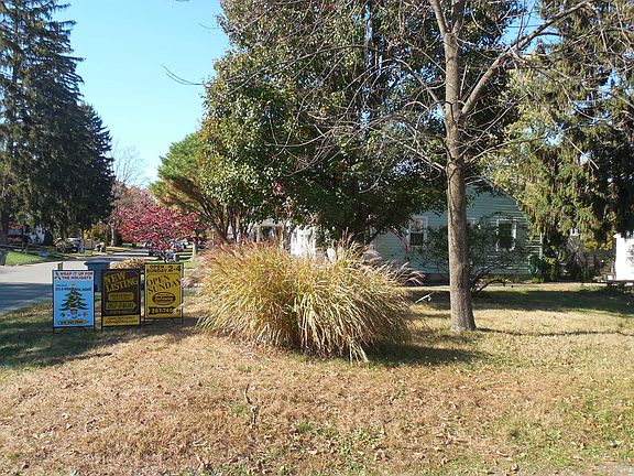 3rd image of 200 W Kanawha Ave