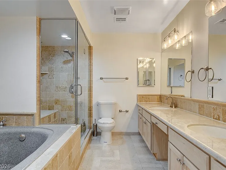 2999 Bel Air Dr — Photo 29