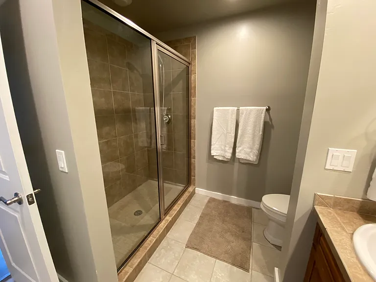 6005 Saint Moritz Dr #B — Photo 25