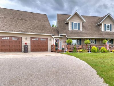 560 Alger Ave, Manistique, MI, 49854