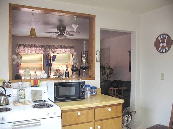 5th image of 1213 North St