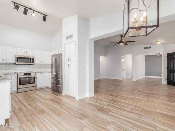 1700 E COUNTRYWALK Lane, Chandler, AZ 85225