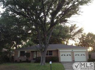 1225 Valley View Ct, Hurst, TX 76053