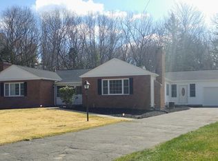 119 Porter Lake Dr #1, Longmeadow, MA 01106