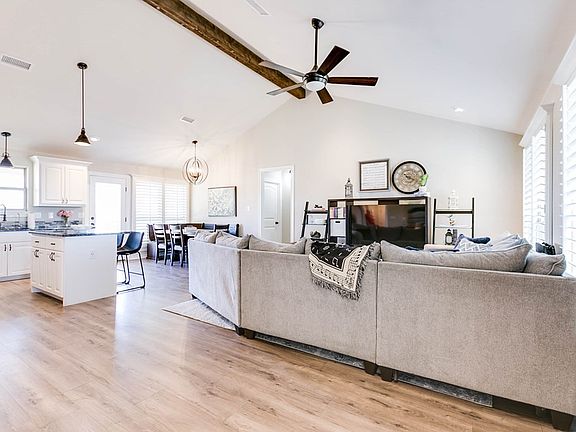 5th image of 8418 Lynx Ln