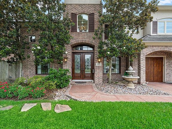 3rd image of 5011 Tamarisk St