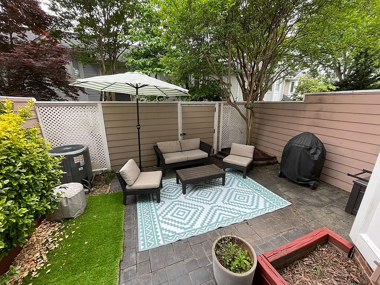 803 Greenleaf Ave — Photo 14