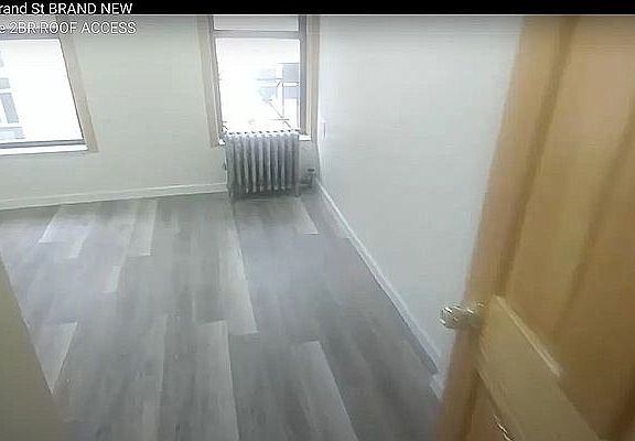 3rd image of 52 Allen St #5N