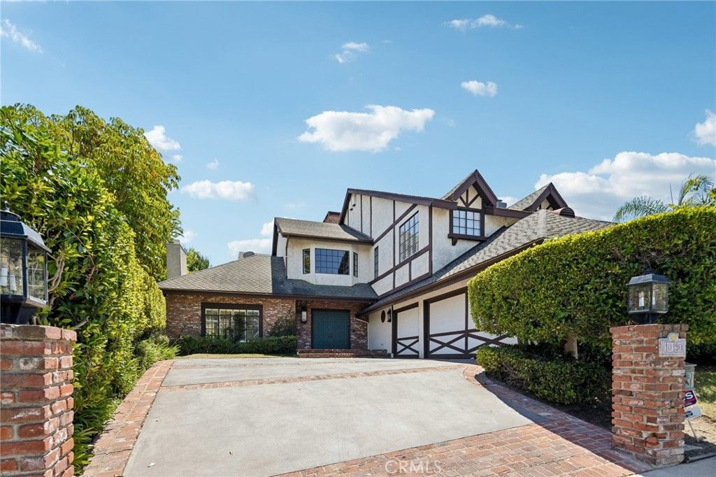 10190 Baywood Ct, Los Angeles, CA