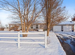 739 S Belford Rd, Hebron, IN 46341