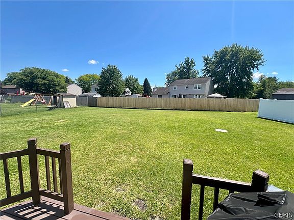 3rd image of 6118 Cordero Dr