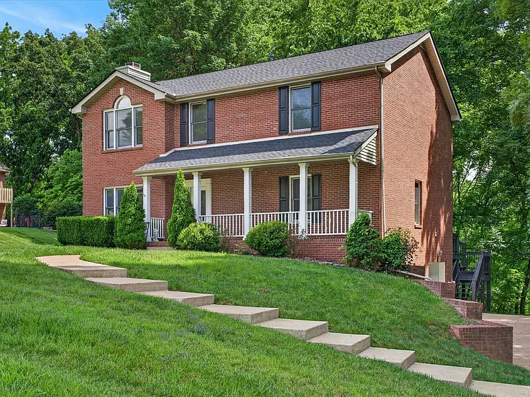 2200 Springlot Rd — Photo 3