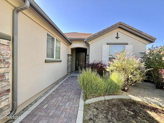 2nd image of 1135 Cliff Park Way