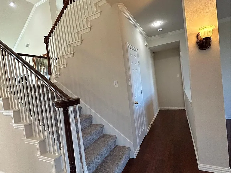 4116 Binley Dr — Photo 14