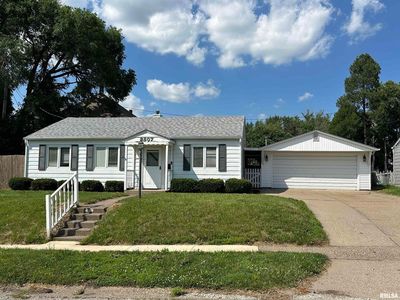 3807 10th Avenue Pl, Moline, IL, 61265