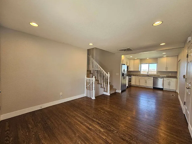 20105 E Coolidge Dr — Photo 5