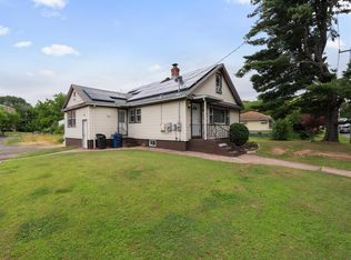 311 W Spring St, West Haven, CT 06516