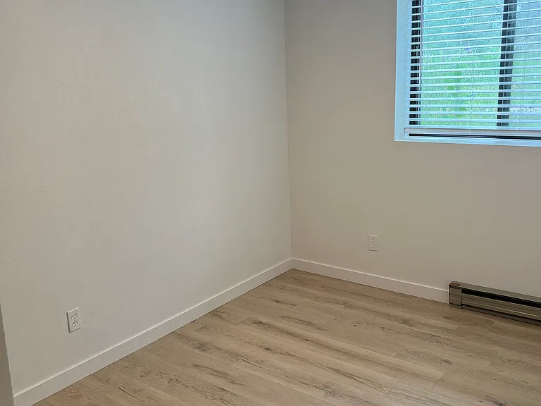 750 Absaraka St #B — Photo 12