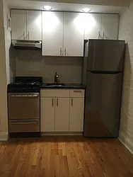 Rented by Metropolis Real Estate of Manhattan