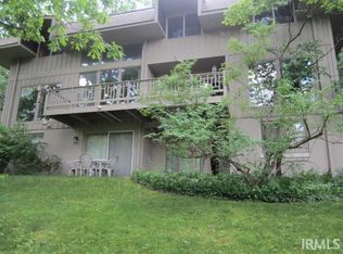 1622 Springbrook Dr, Elkhart, IN 46514