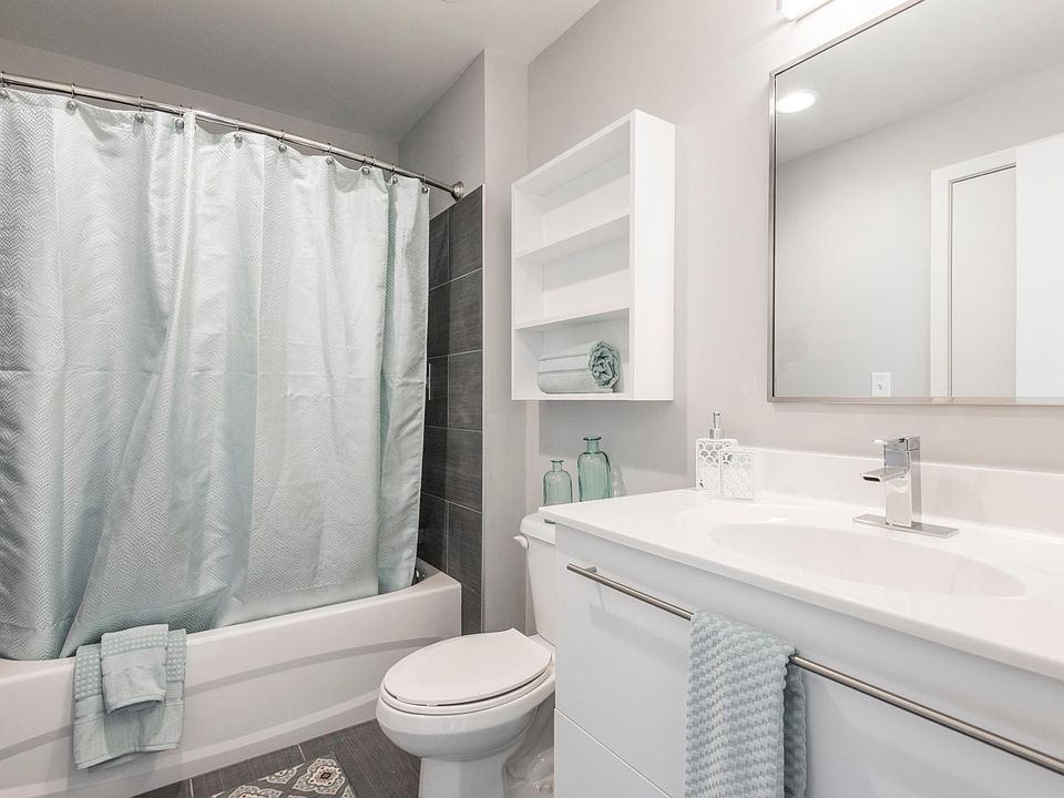 1st image of 1528 Walnut St Ste 302