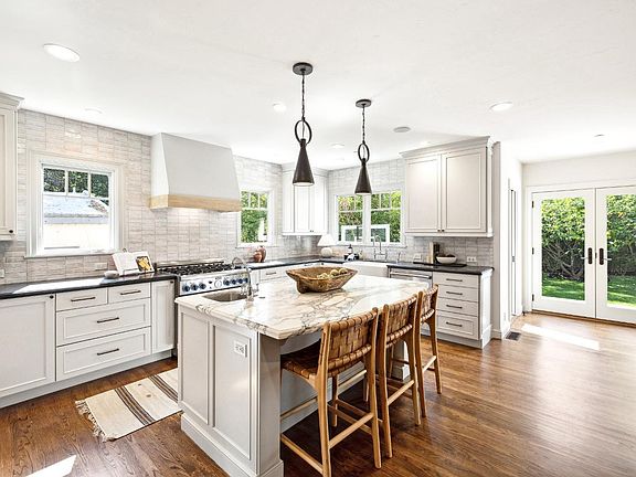 3rd image of 29 Amicita Avenue