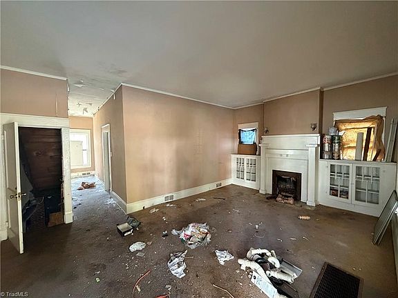4th image of 315 Lockland Ave