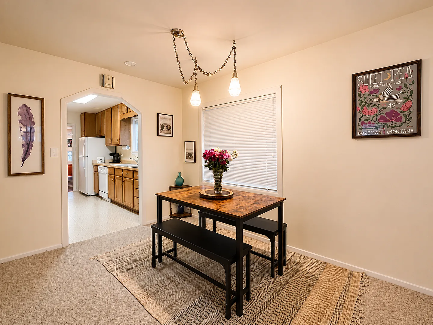 Charming Downtown Historic Rental — Photo 4