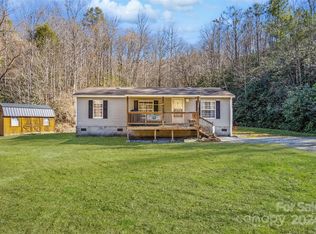 1827 Toms Creek Rd, Marion, NC 28752