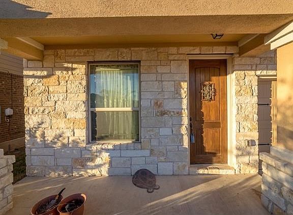 3rd image of 1302 Clark Brothers Dr