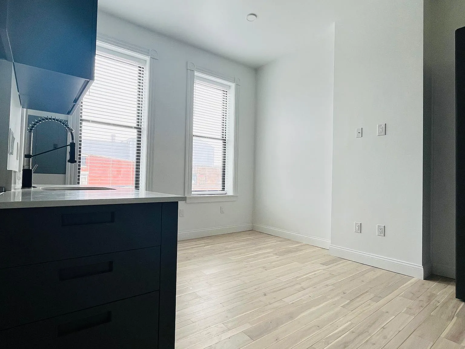 Studio, $1,150 — Photo 4