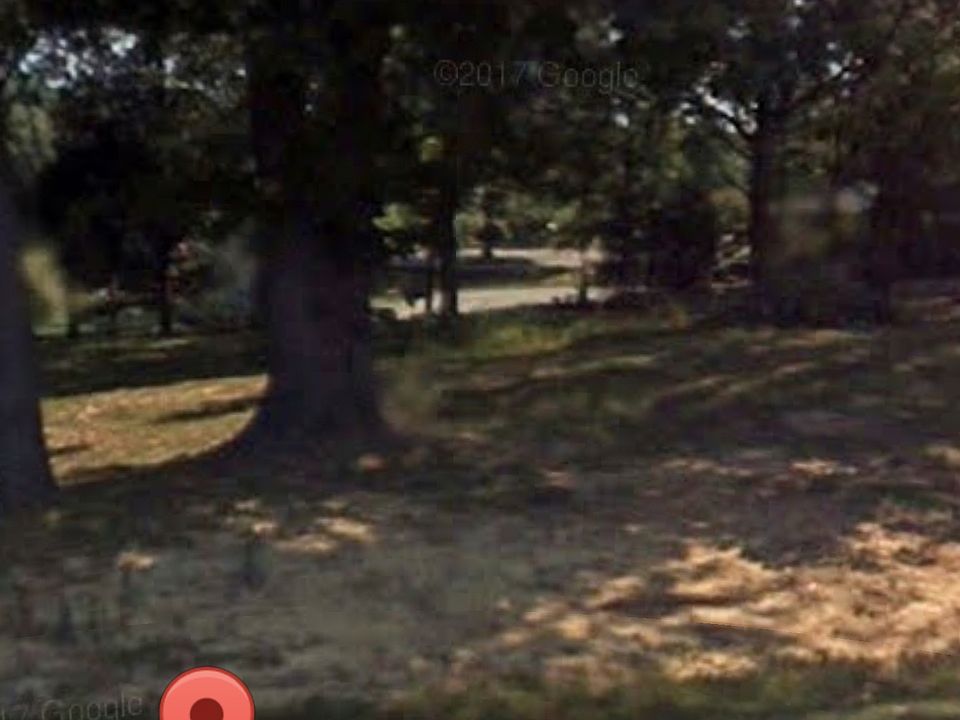 2nd image of Carriage Cove Rd