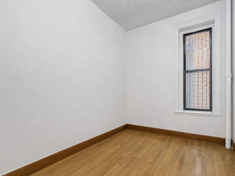 1st image of 1278 1st Ave APT 2