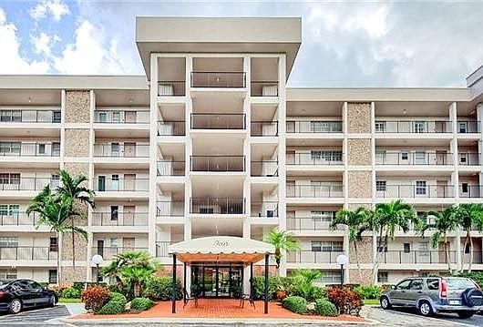 1st image of 3000 N Palm Aire Dr APT 607