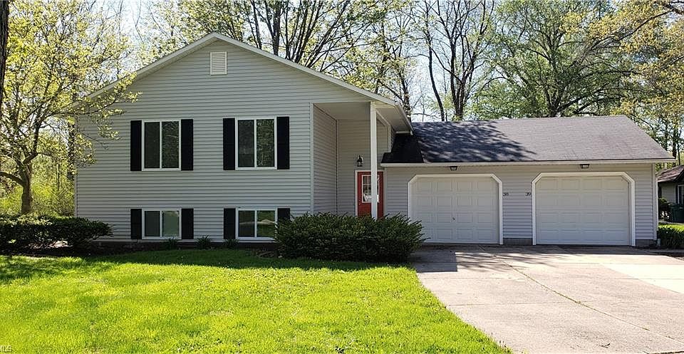 1st image of 38/39 Williamsburg Ct