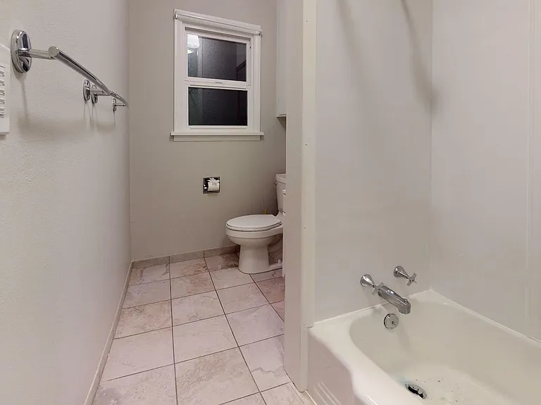 509 Avenue C #1 — Photo 3