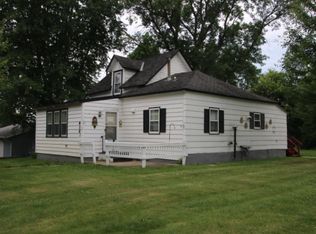 615 3rd Ave NW, Melrose, MN 56352