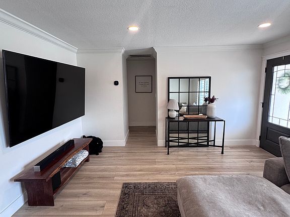 3rd image of 3353 Coquina Key Dr SE