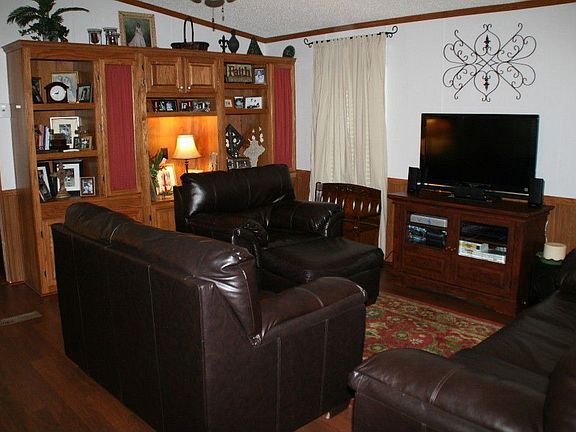 3rd image of 11170 Wakefield Dr S