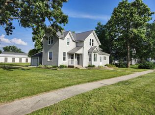 532 N Franklin St, Poynette, WI 53955