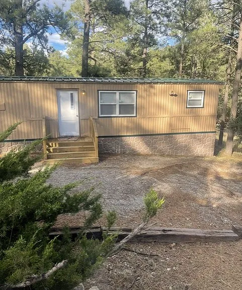 140 Juniper Rd — Photo 4