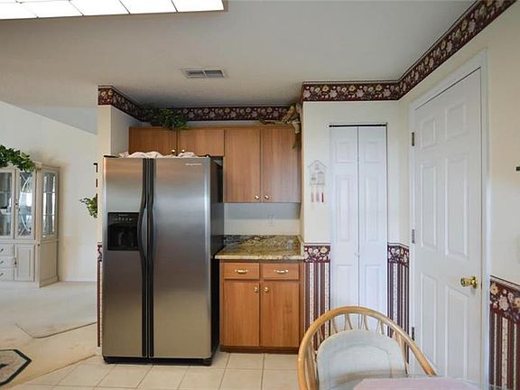 5th image of 38303 Eucalyptus Dr