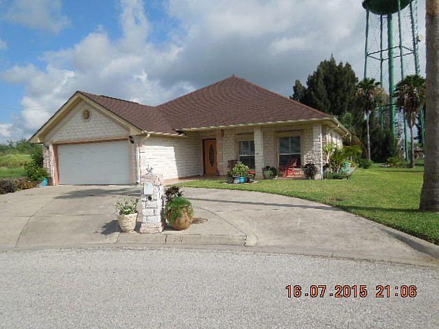1st image of 811 Sabine River Cir