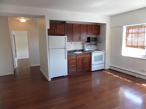 2nd image of 4970 N Marine Dr APT 1523