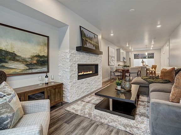3rd image of 1301 Adams Avenue UNIT 140