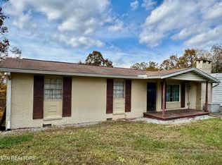 513 W Ridgecrest Dr, Kingston, TN 37763