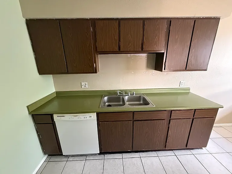 11013 Towner Ave NE #D — Photo 11