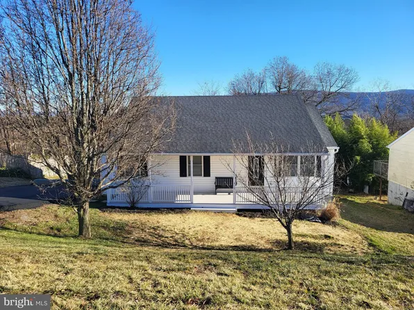 319 Breckenridge Ct, Strasburg, VA 22657